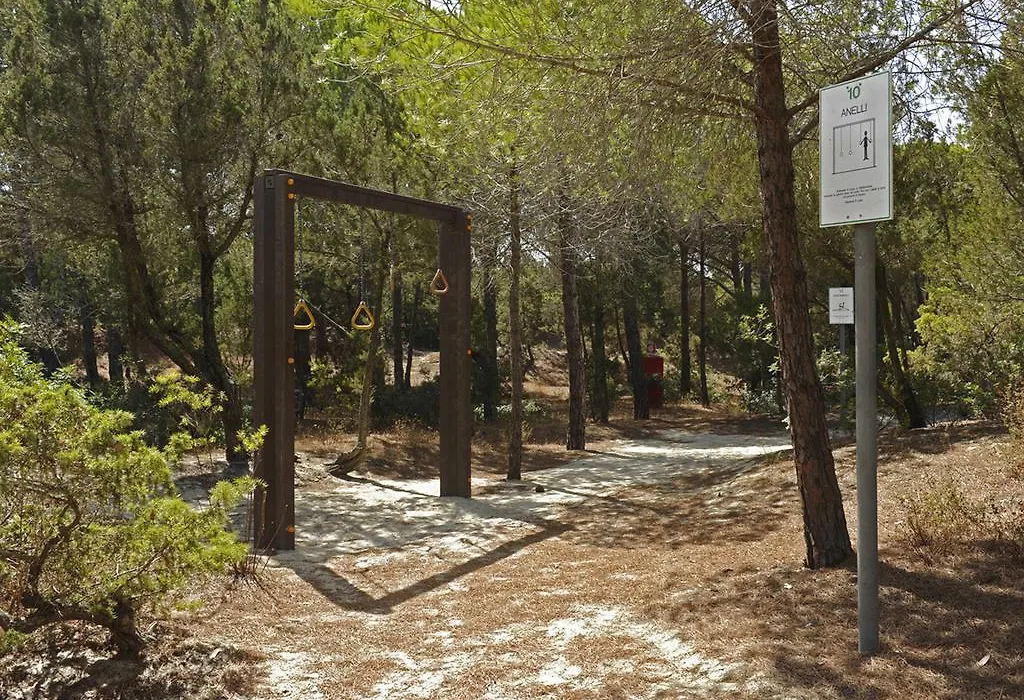 Villaggio Camping Spiaggia Del Riso-1