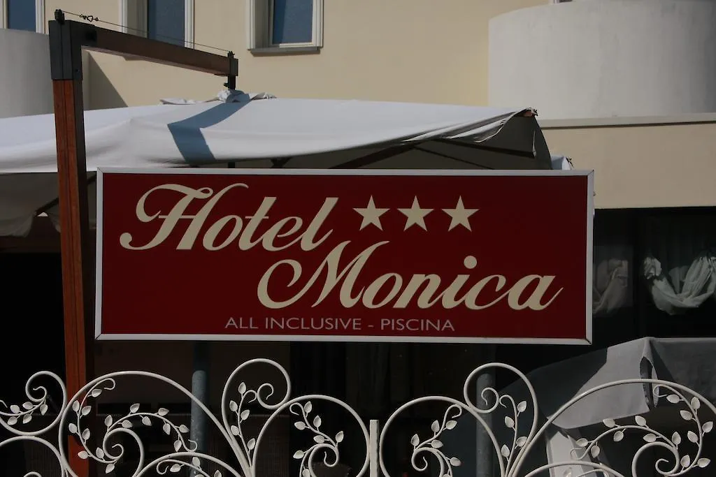 Hotel Monica-1