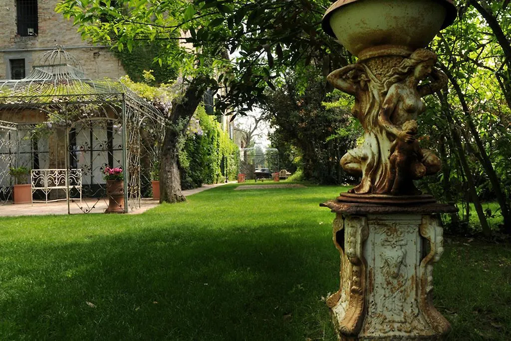 Azienda Agricola Palazzo Manzoni-1
