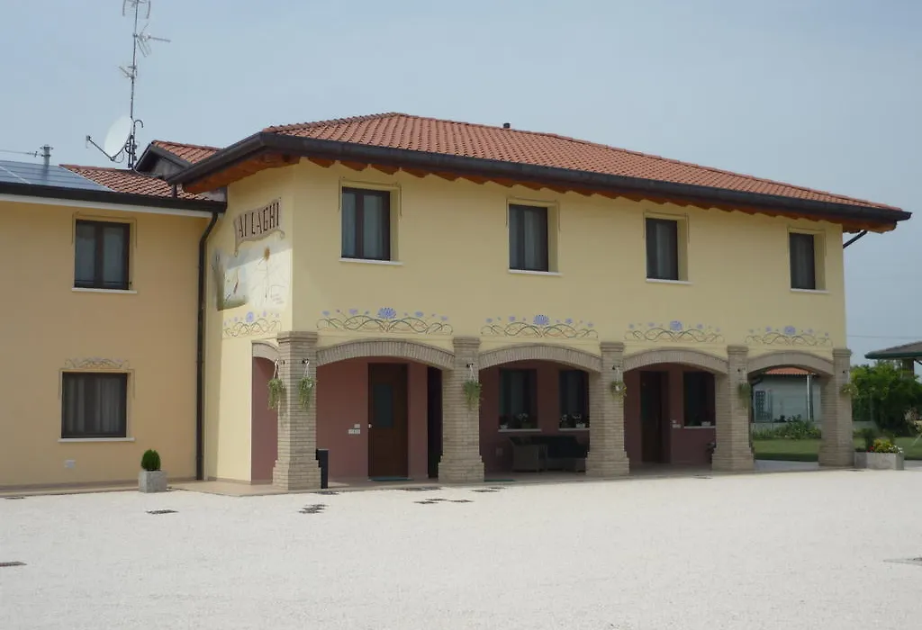 Agriturismo Ai Laghi-1