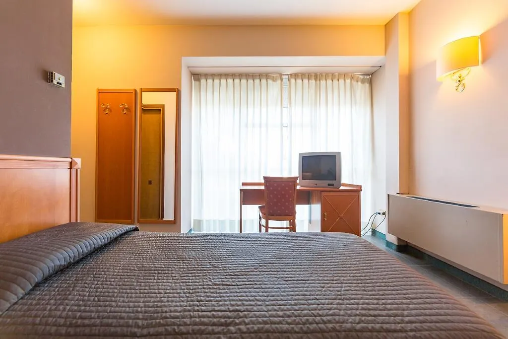 Hotel Mirò Montecatini Terme-1
