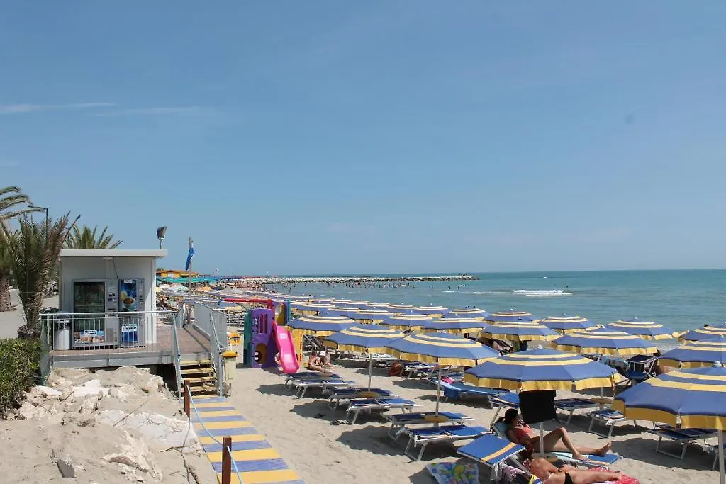 Hotel San Remo-1