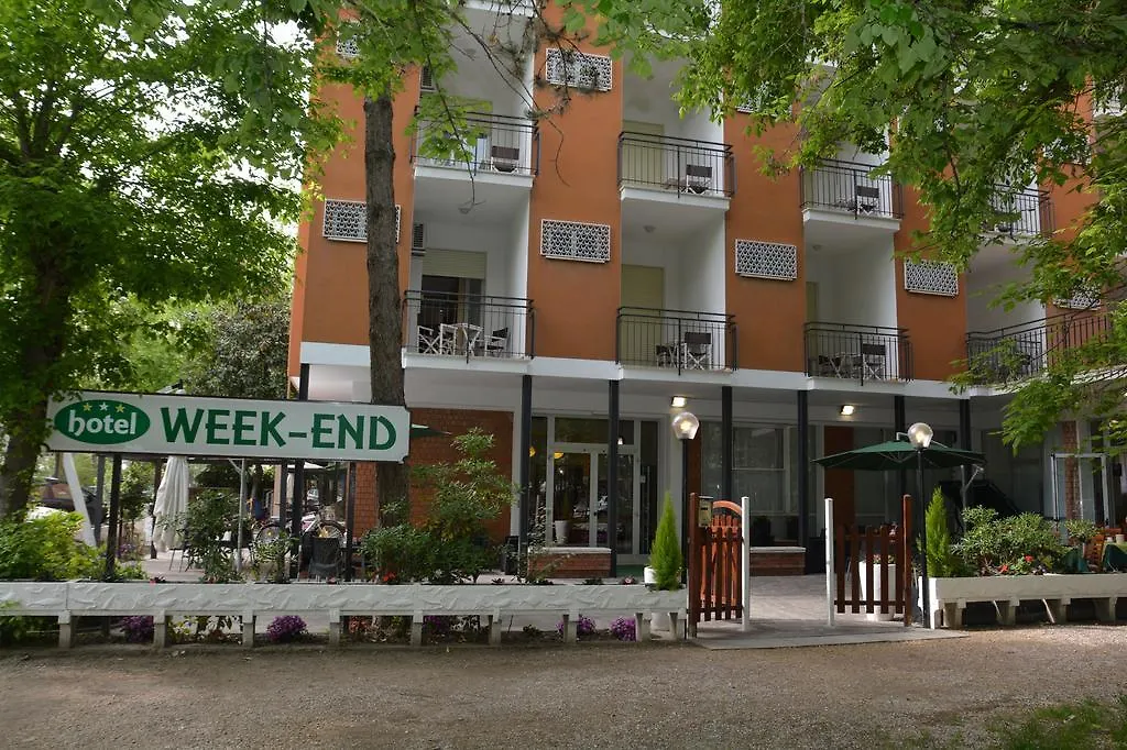 Hotel Week-End-1