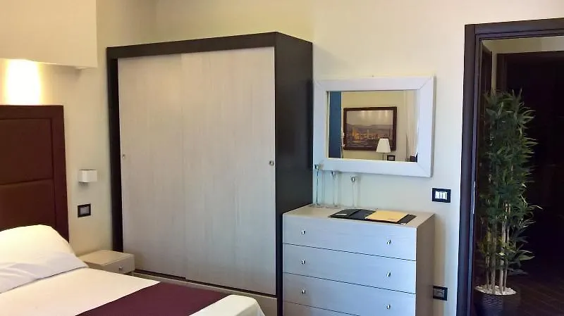 Eurohome Comfort Apartment-1