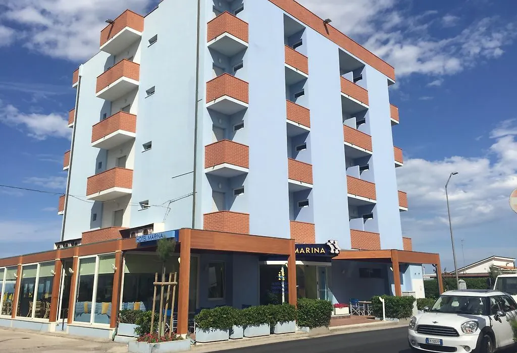 Hotel Marina-1