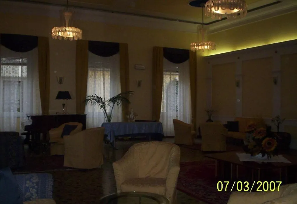 Hotel Impero-1