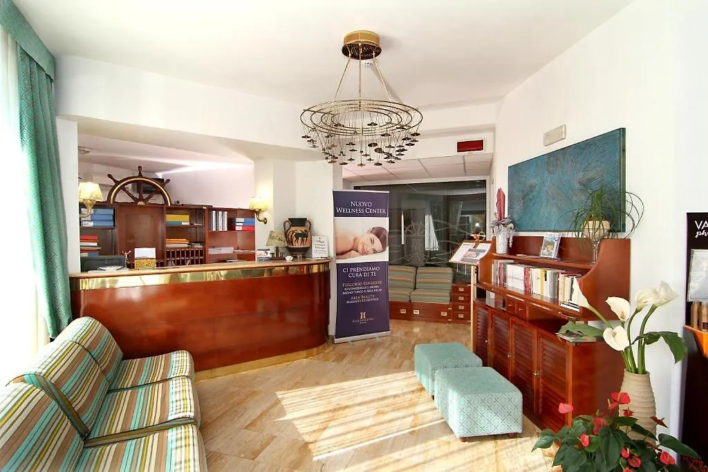 Hotel Sabbia D'Oro-1