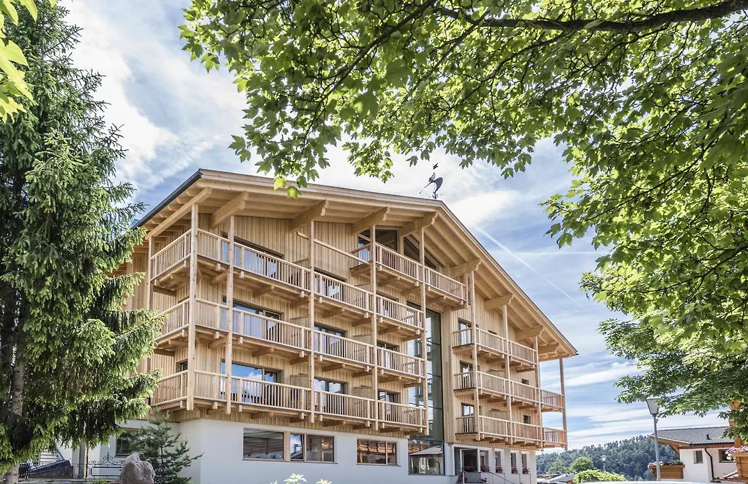 Hotel Madonna-1