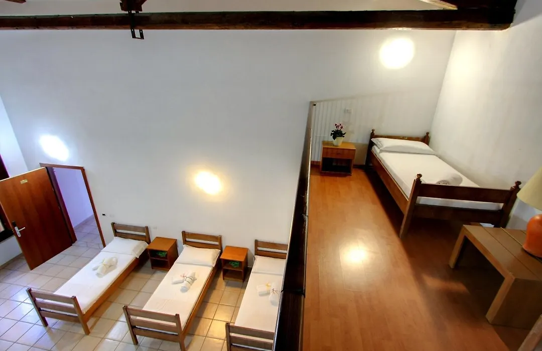 Hostel Marina-1