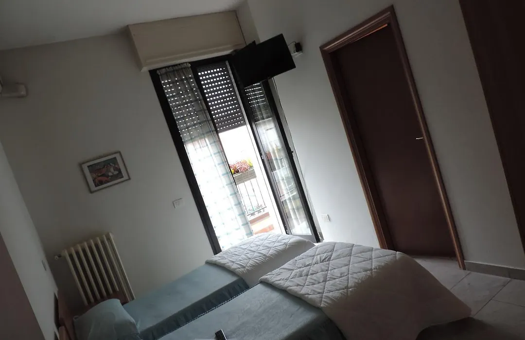 Hotel Cinzia-1