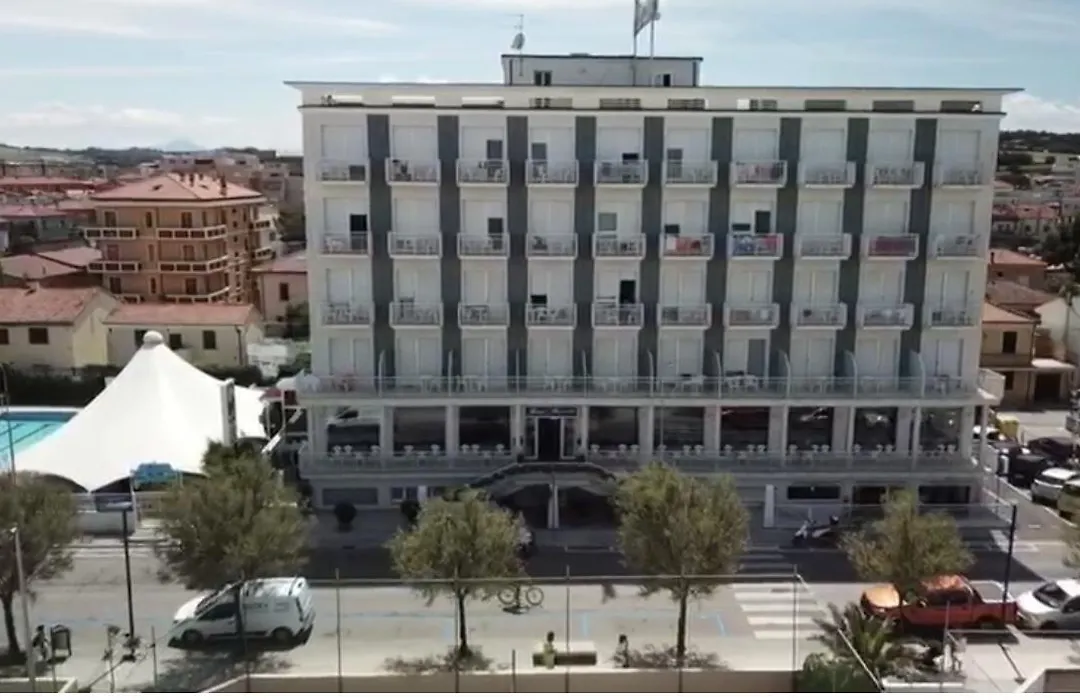 Hotel Mareblu-1