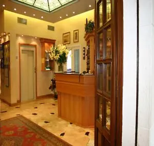 Harrys Hotel-1