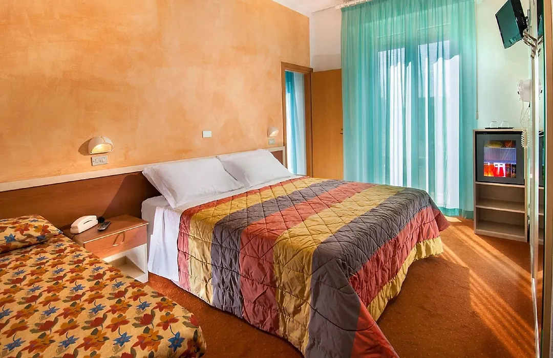 Hotel St. Moritz-1