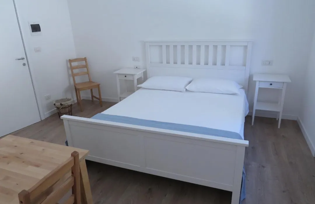 La Casa Del Gelso Bianco-1