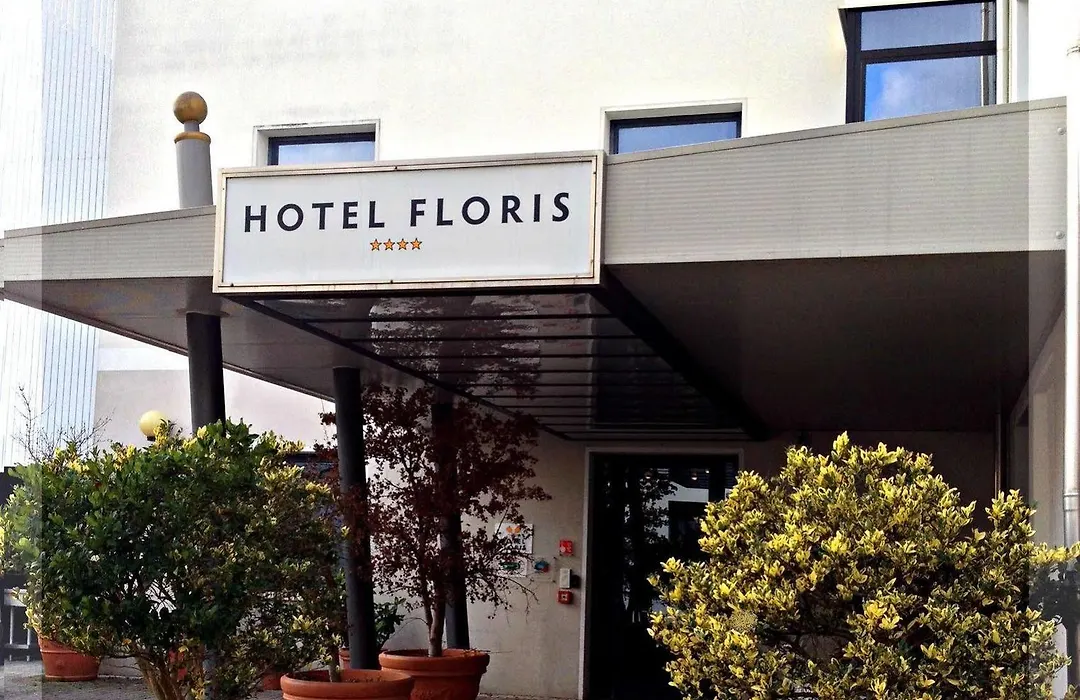 Hotel Floris-1