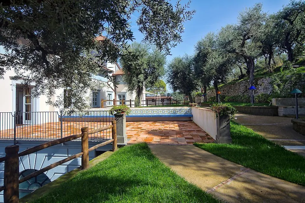 Villa Sabrina Relais-1