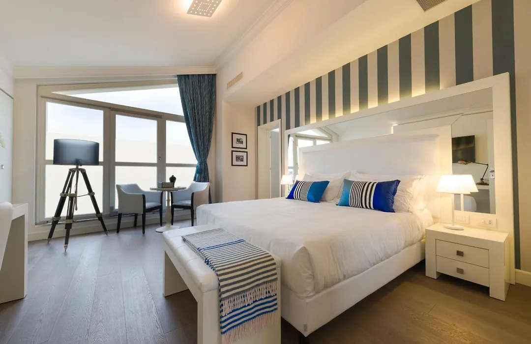 Palazzo Bezzi Hotel-1