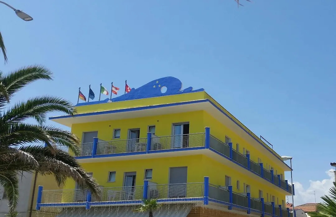 Hotel Poseidon-1