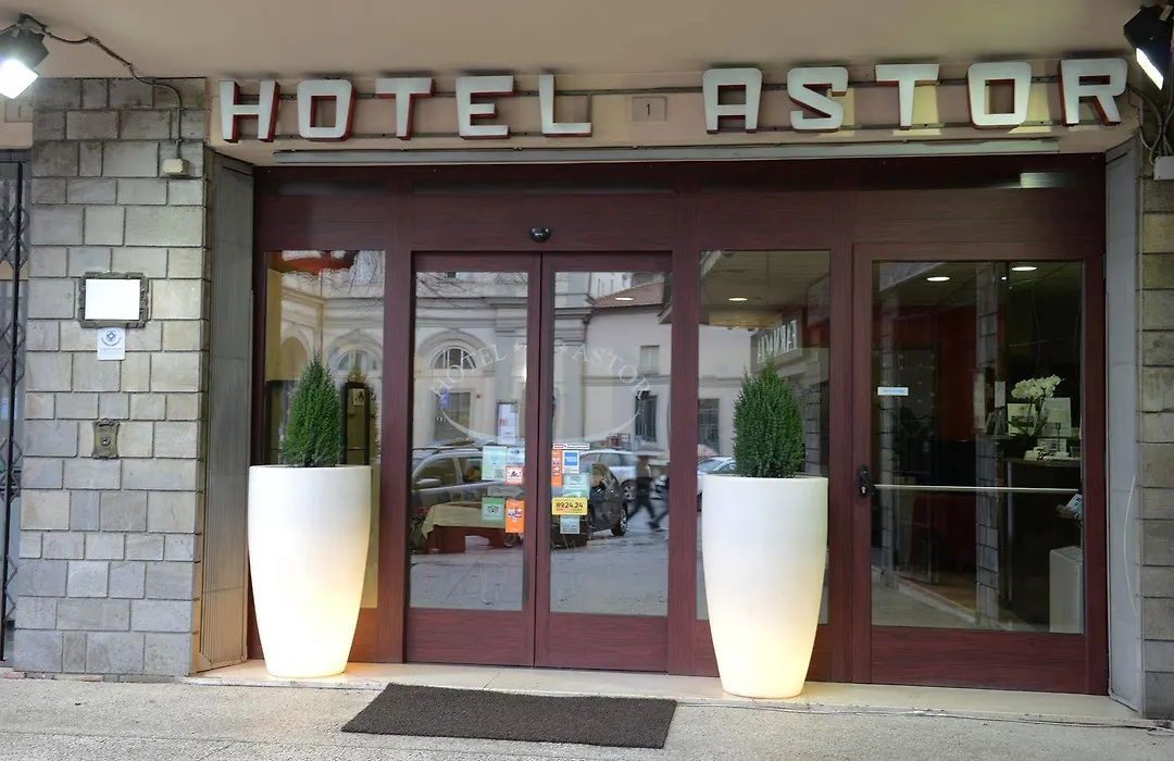 Hotel Astor-1