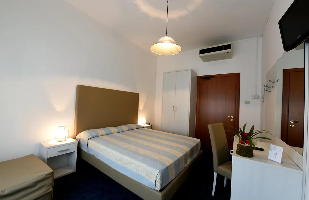 Hotel Savoia-1