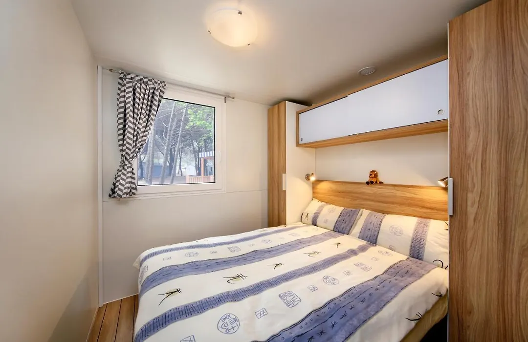 Albatross Mobile Homes On Camping Mare E Pineta-1