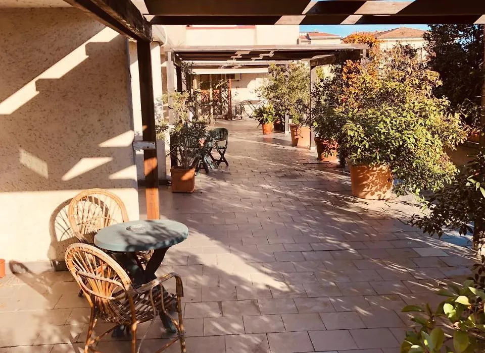 Hotel Delfina-1