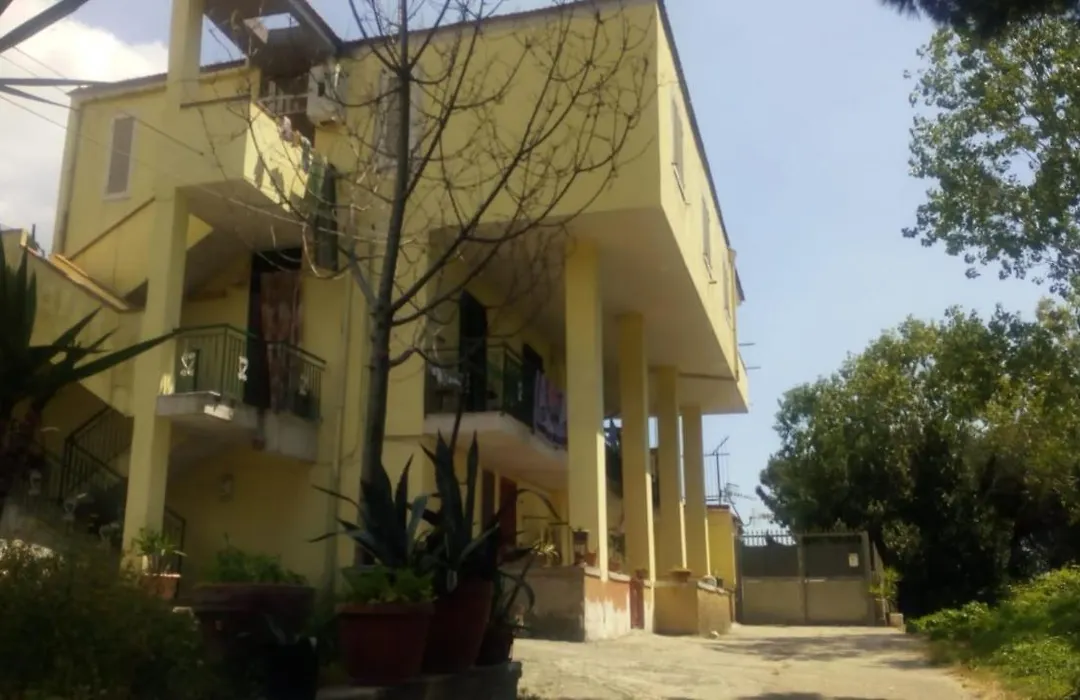 Casa Di Carlo-1