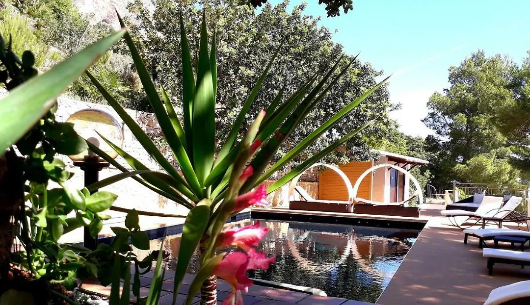 Villa Costa Sauci-1