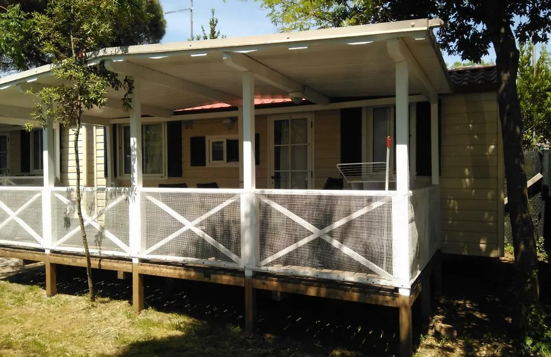 Adriacamp Mobile Homes Cavallino-1