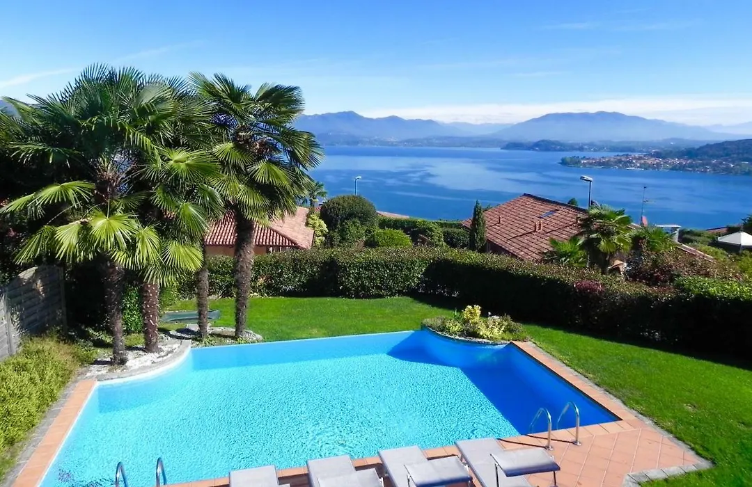 Villa Diamante Con Vista Lago Maggiore E Piscina-1