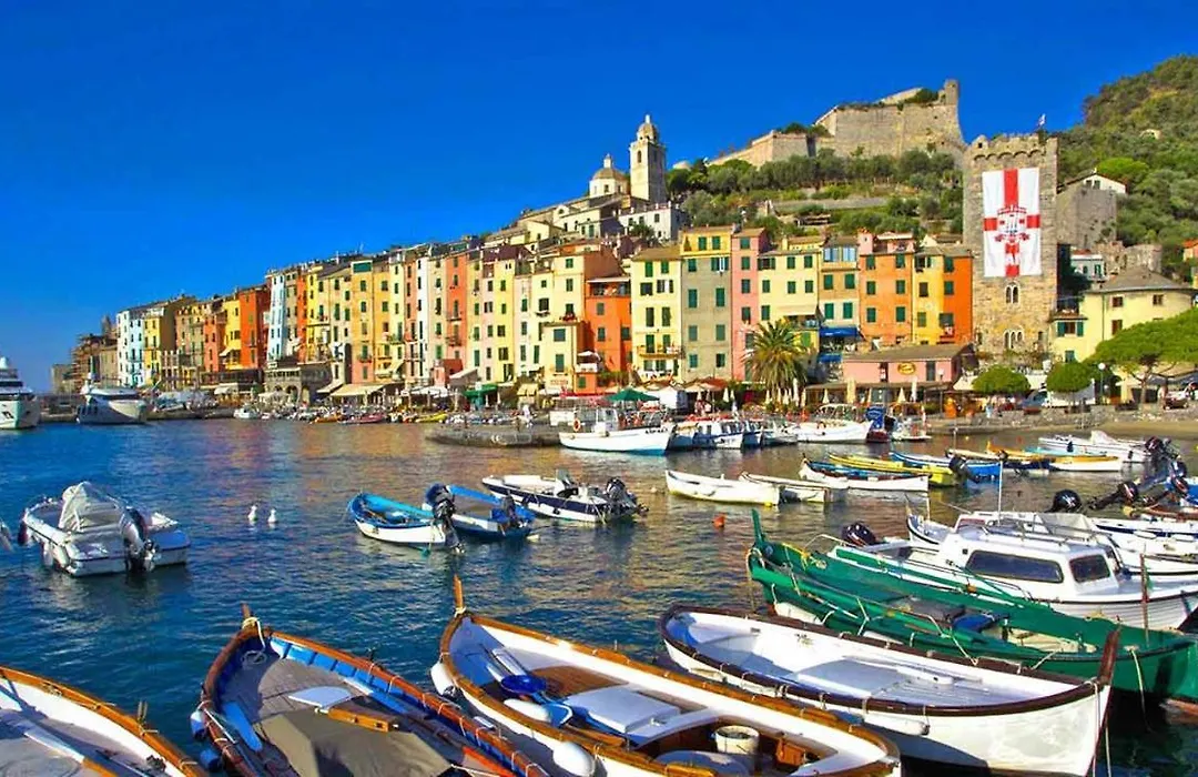 Affittacamere Mediterraneo Rooms-1