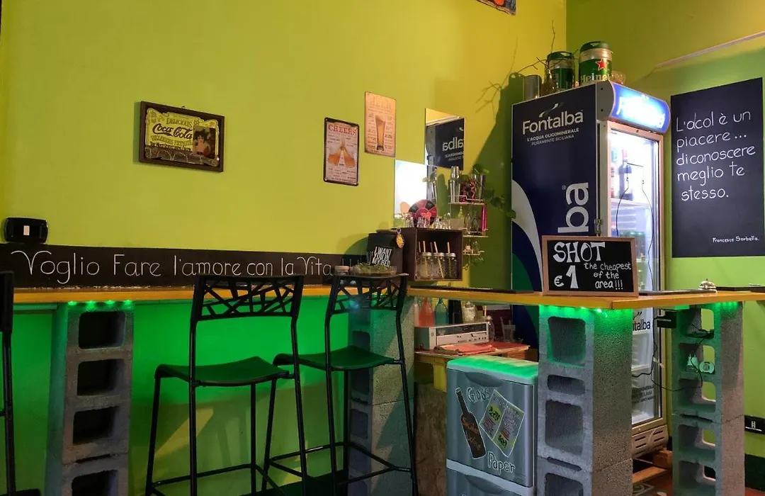 Hostel Taormina - Homstel-1
