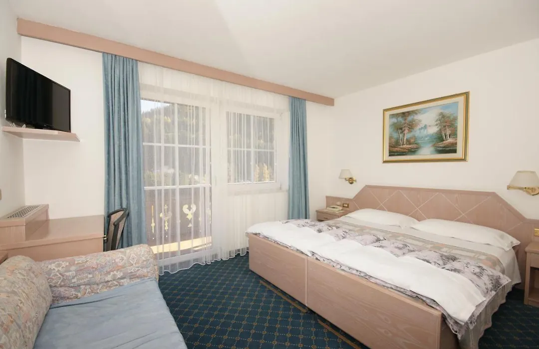 Hotel Villa Mozart-1