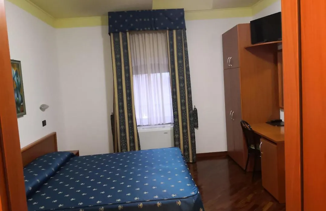 Hotel La Cantina-1