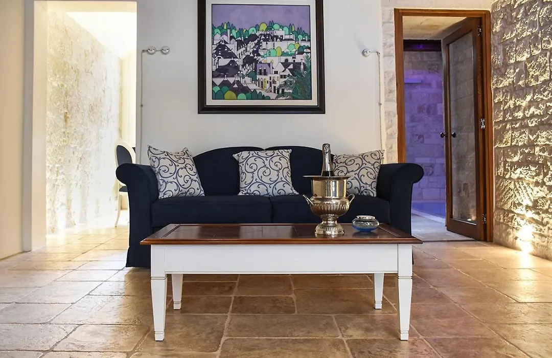 Trulli E Puglia Luxury Suite-1