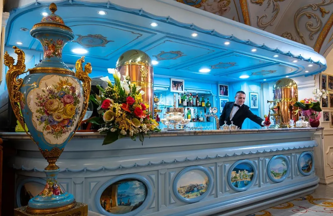 Grand Hotel La Sonrisa-1