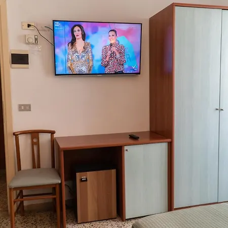 Hotel Cinzia-2