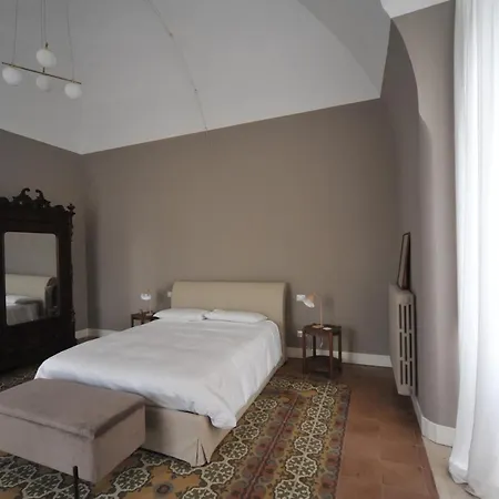 Palazzo Ietri Corso Vittorio Emanuele B&B-3