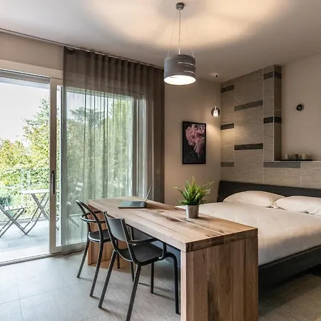 Sei Garda Apartments-3
