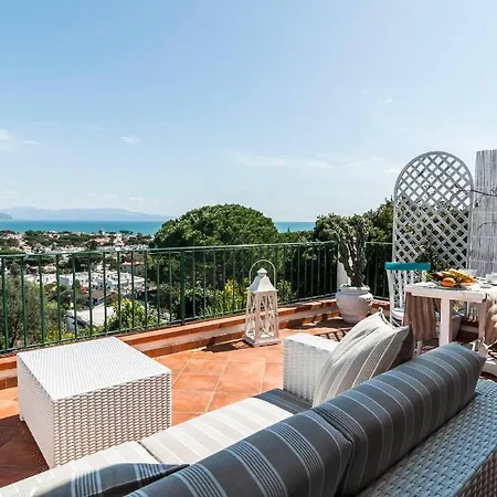 Macondo B&B-2