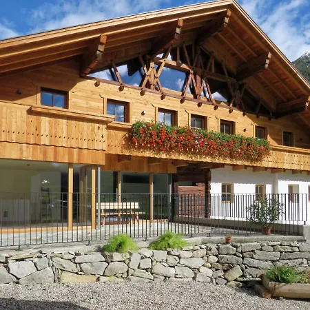 Tischlerhof Alpine Living-3
