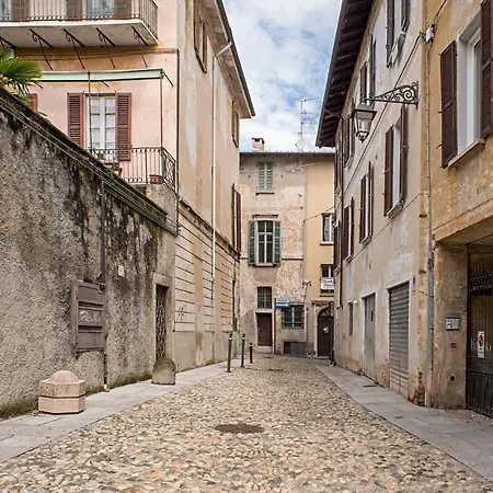 Cortile del Forno nel centro storico-3