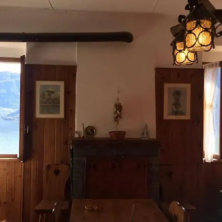 Nel set di piccolo mondo antico Villa Viola-3