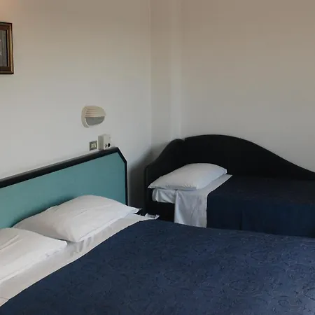 Hotel Caravelle-3