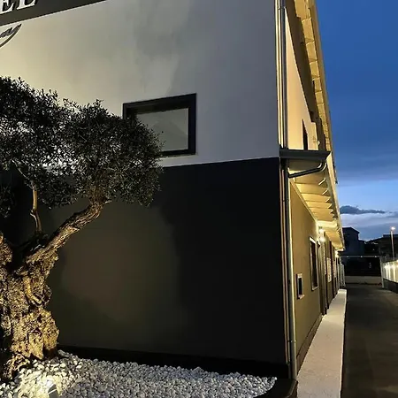 Hotel Cristian-2