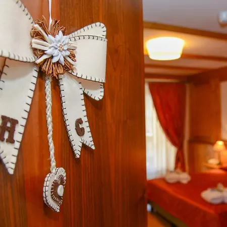 Hotel Corona-3