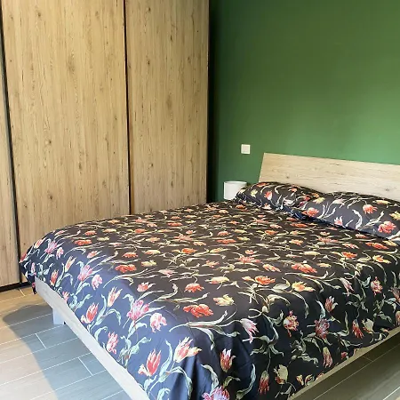 Casa di Laura mono e bilo di fronte Ospedale San Raffaele-3