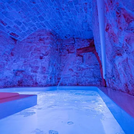 Petra Suite-3