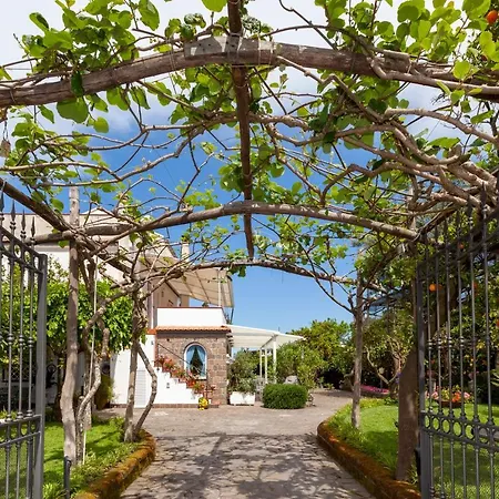 Villa Maresca B&B-2