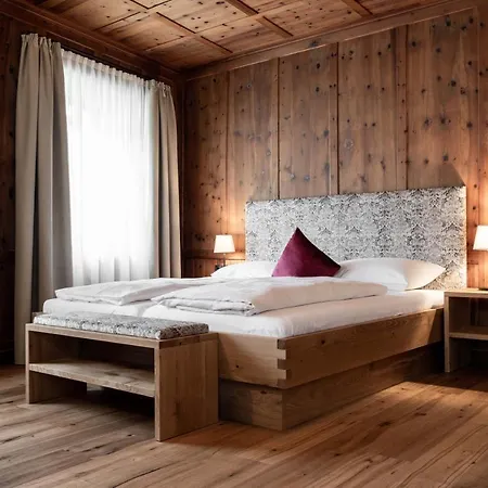Garni Hotel Tauber-3